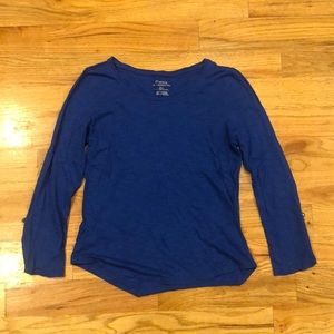 Chico’s the ultimate Tshirt in Blue Size 0